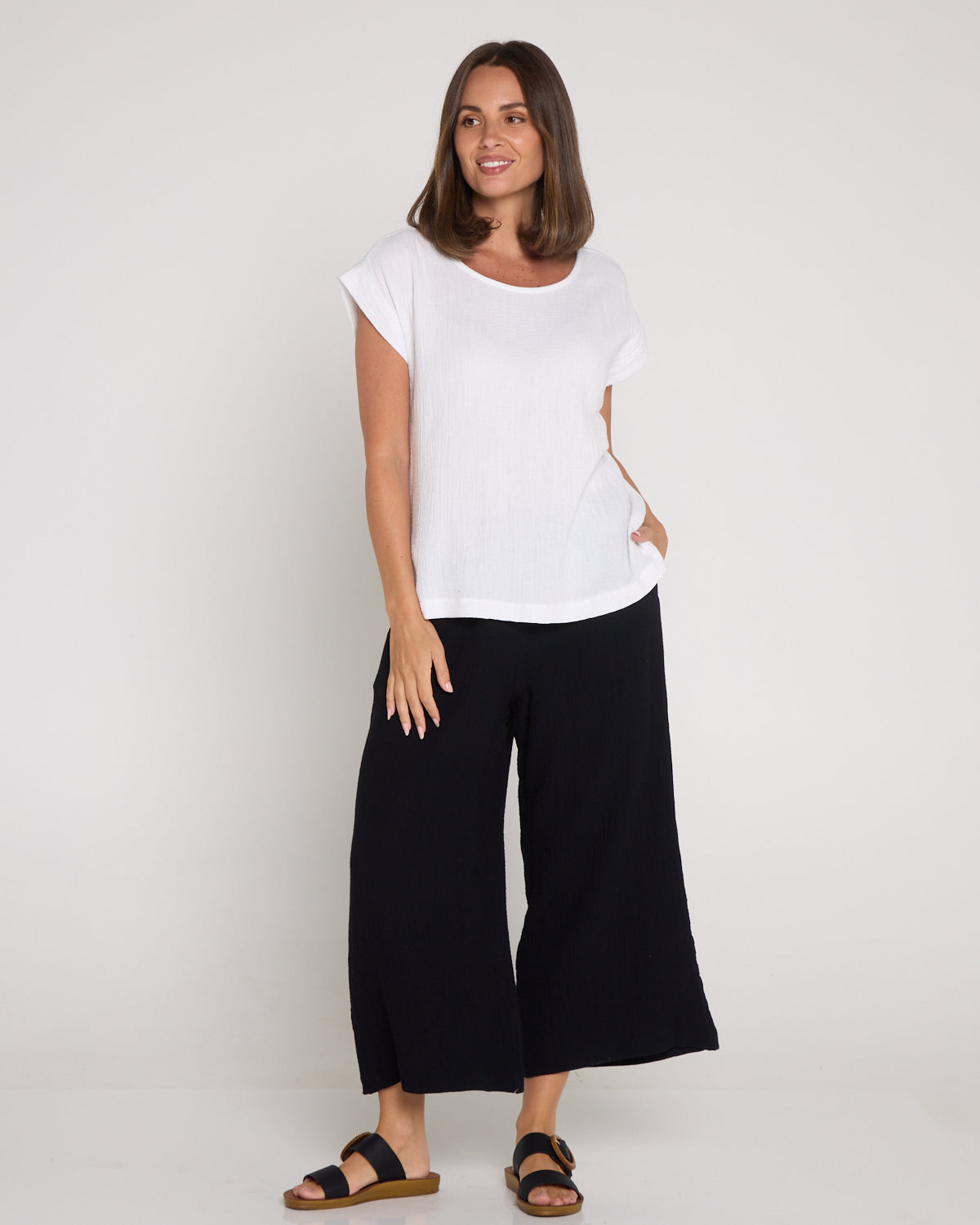 Petite Bonded Muslin Cheesecloth Pants - Black