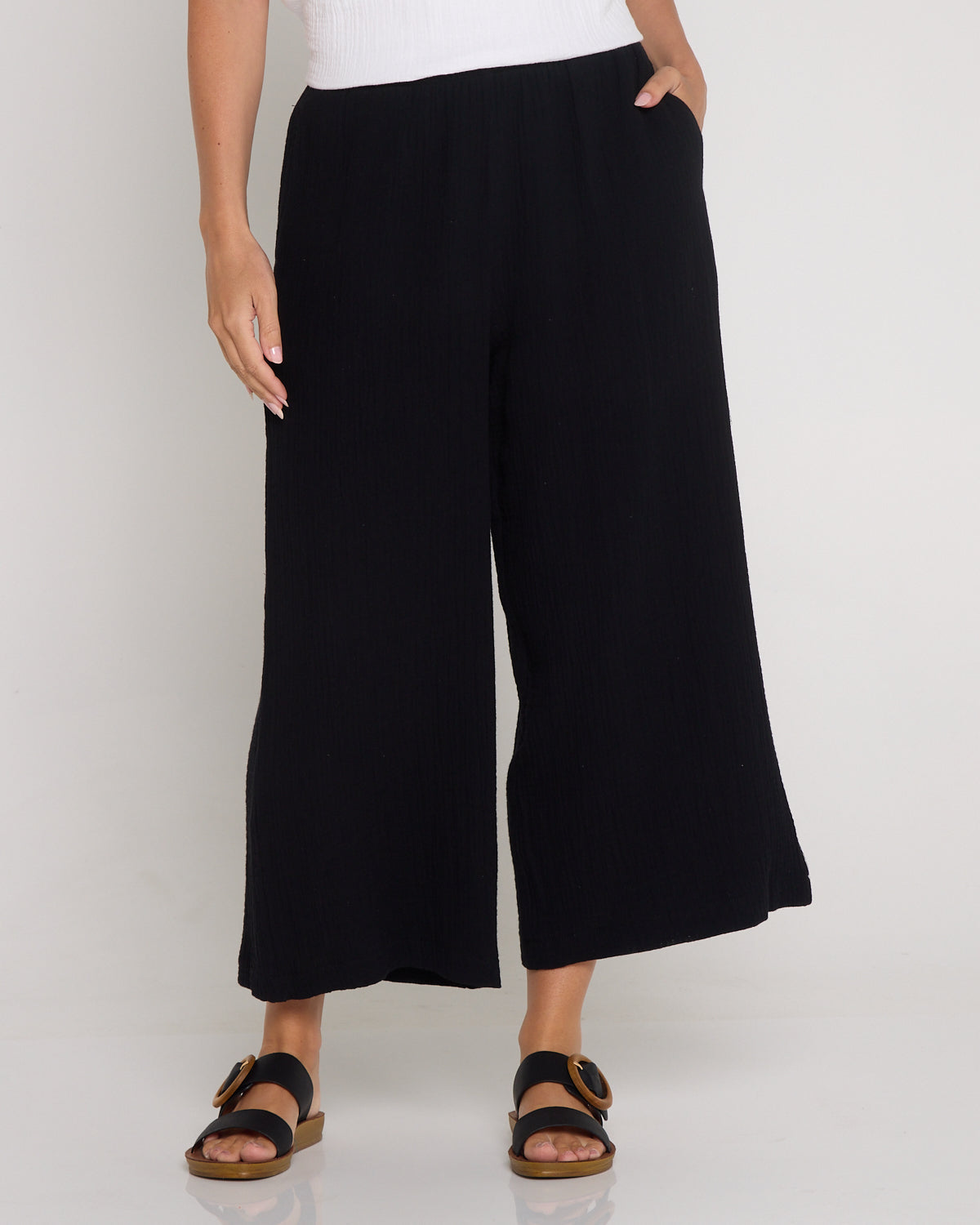 Petite Bonded Muslin Cheesecloth Pants - Black