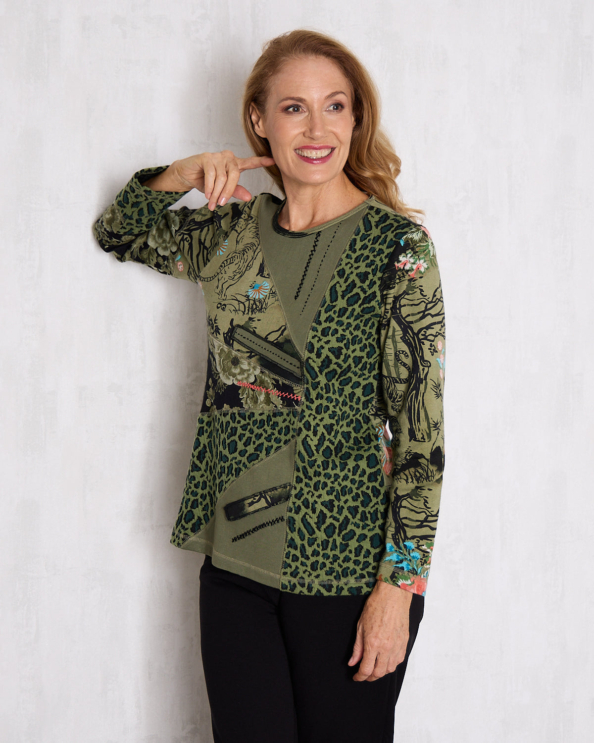 Keqioa Patch Top - Olive Multi