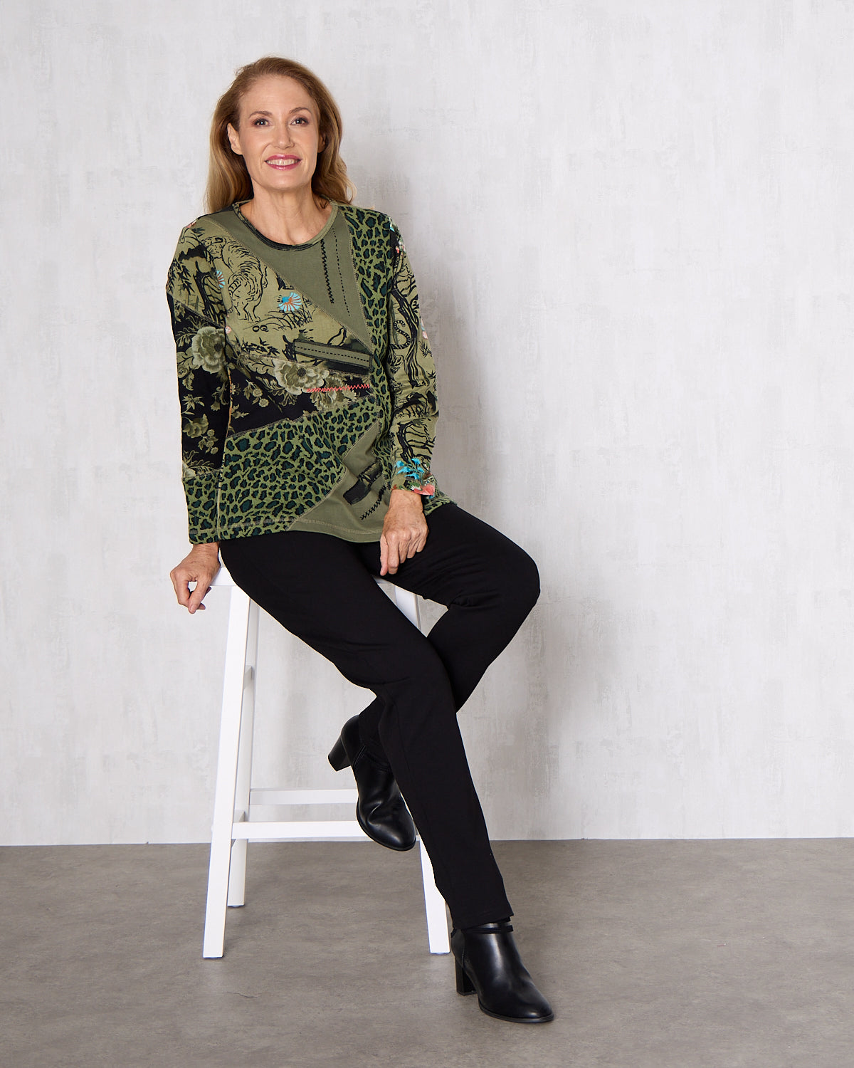 Keqioa Patch Top - Olive Multi