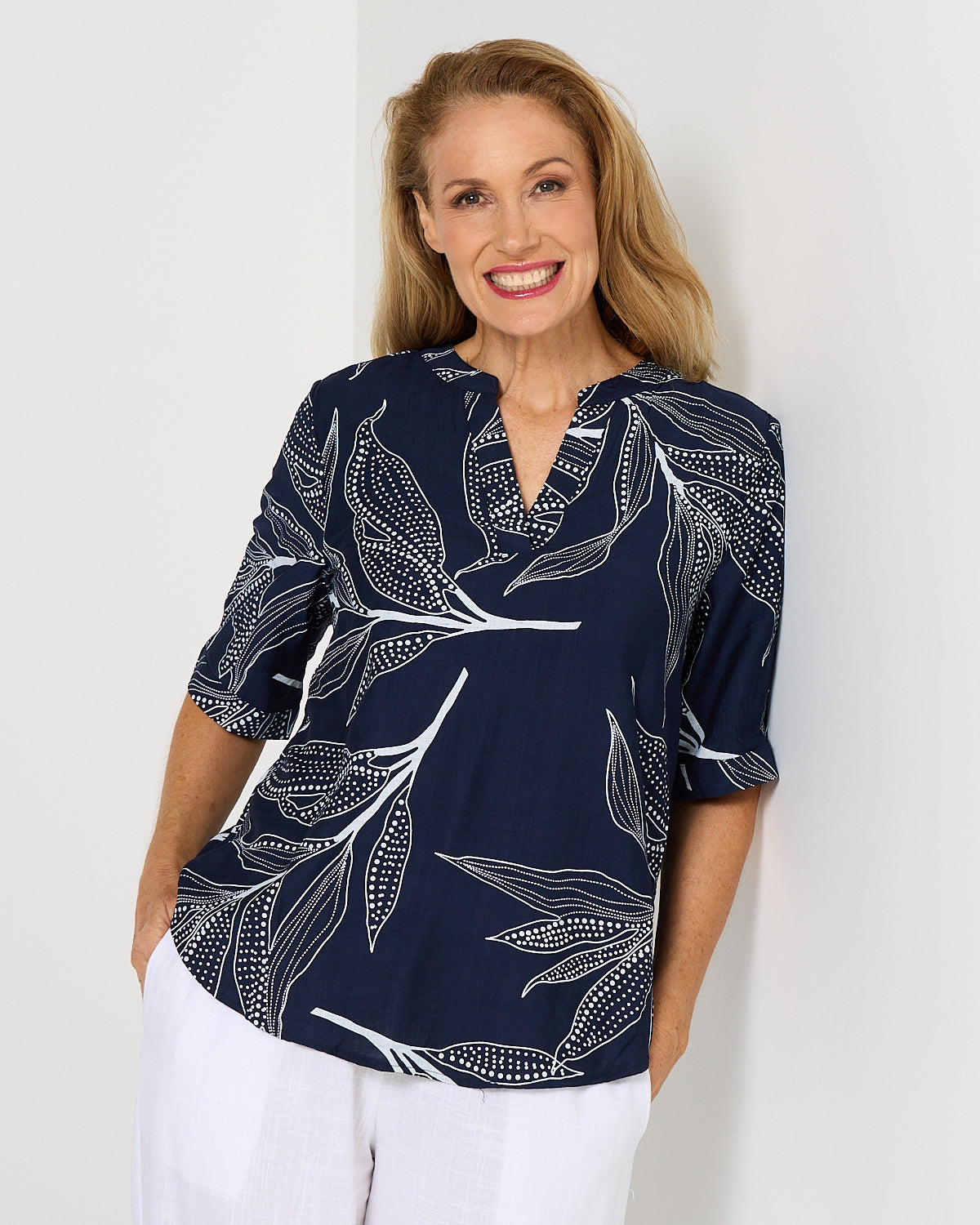 Honeywood Top - Navy Leaf