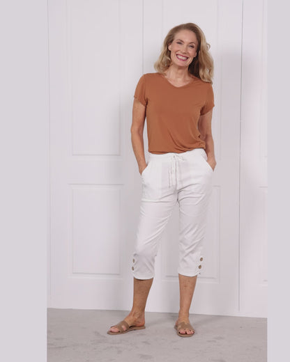 Aeroweave Capri Pant - White