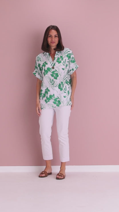 Whitsundays Shirt - Green/White Floral Top