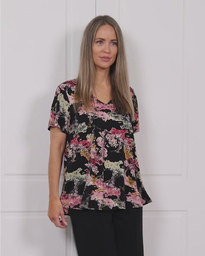 Vee Swing Flutter Top - Midnight Blossom