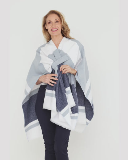 Portland Poncho - Blue Navy