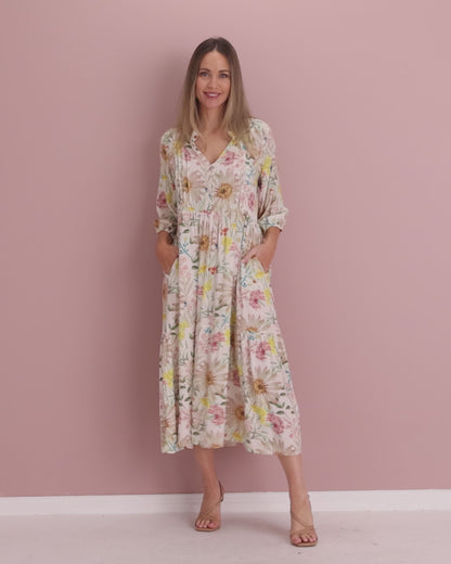 Gwendolyn Dress - Peach Wildflowers