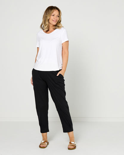 Breeze Lite Tuck Pants - Black