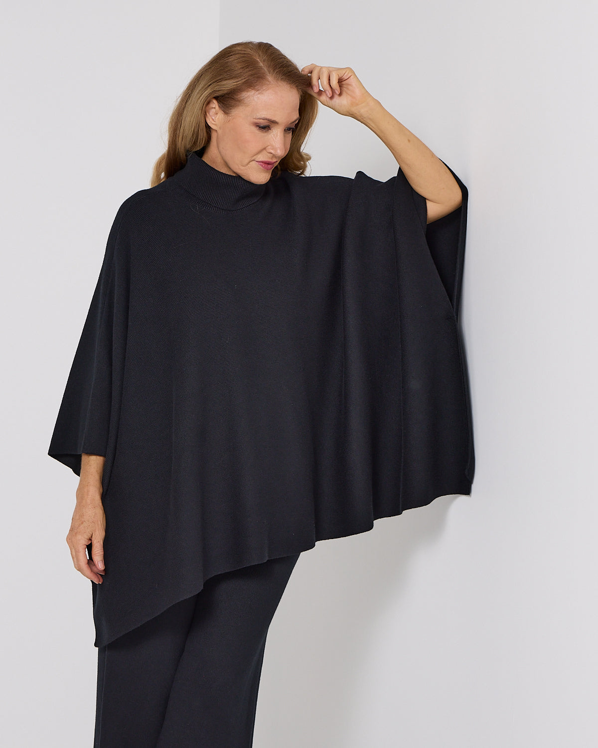 Samira Knit Poncho - Black