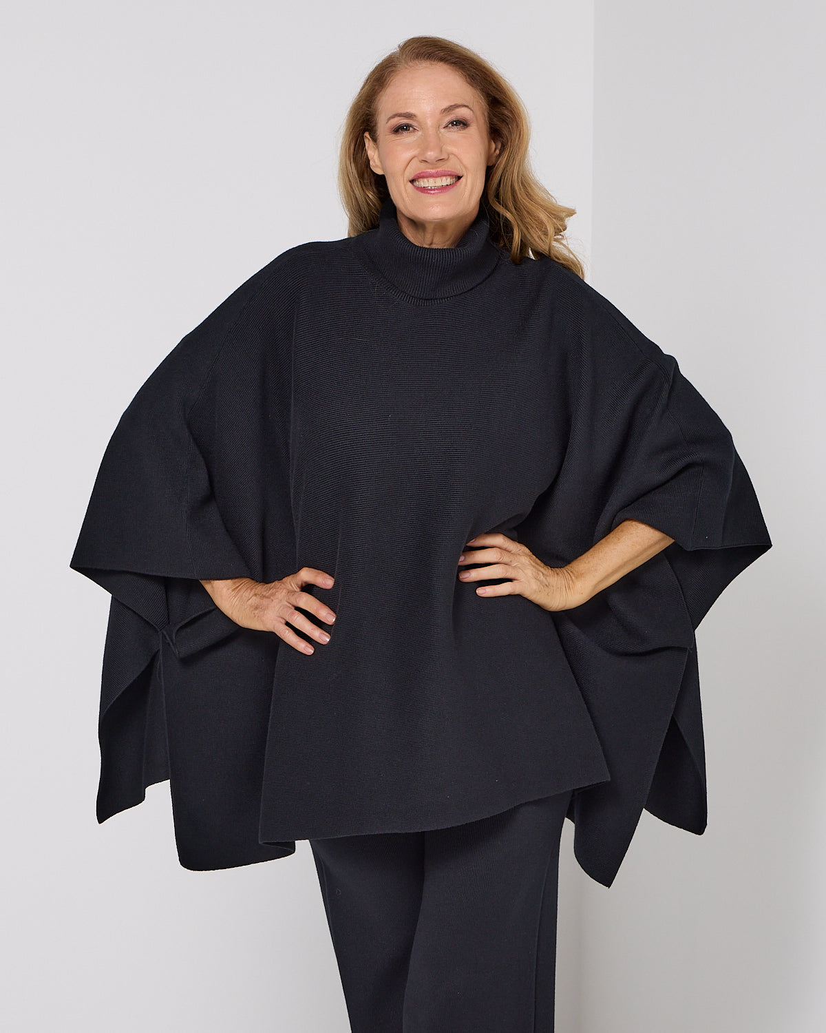 Samira Knit Poncho - Black