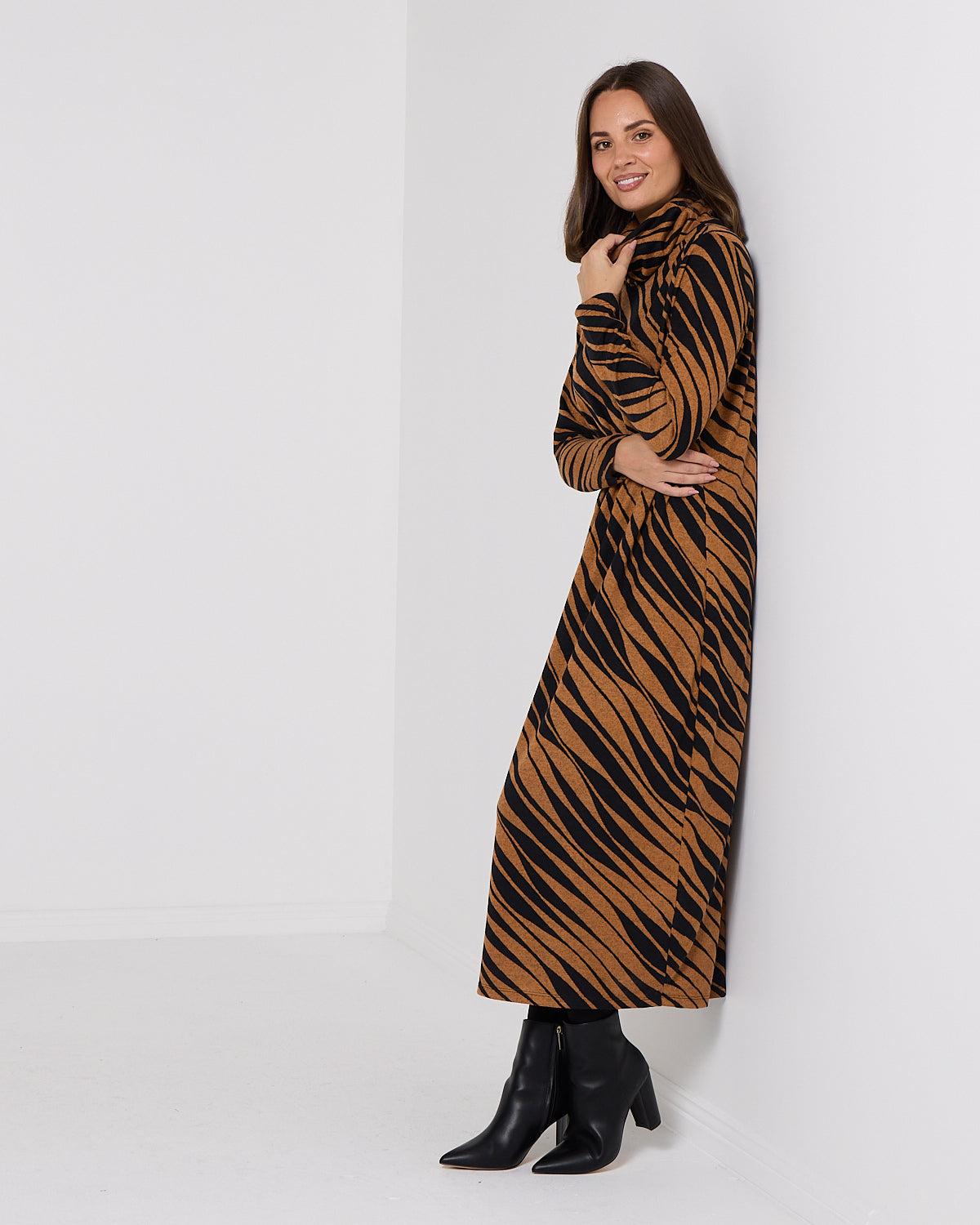 Somerset Dress - Toffee/Black