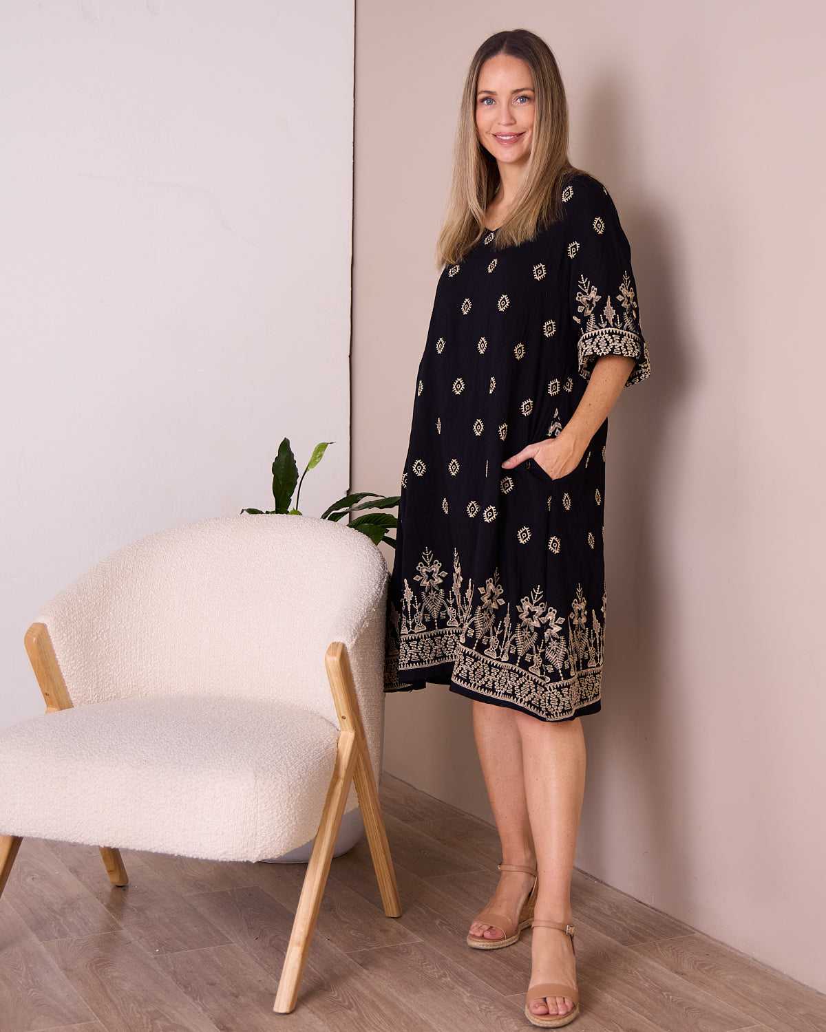 Aster Embroidered Dress – Black