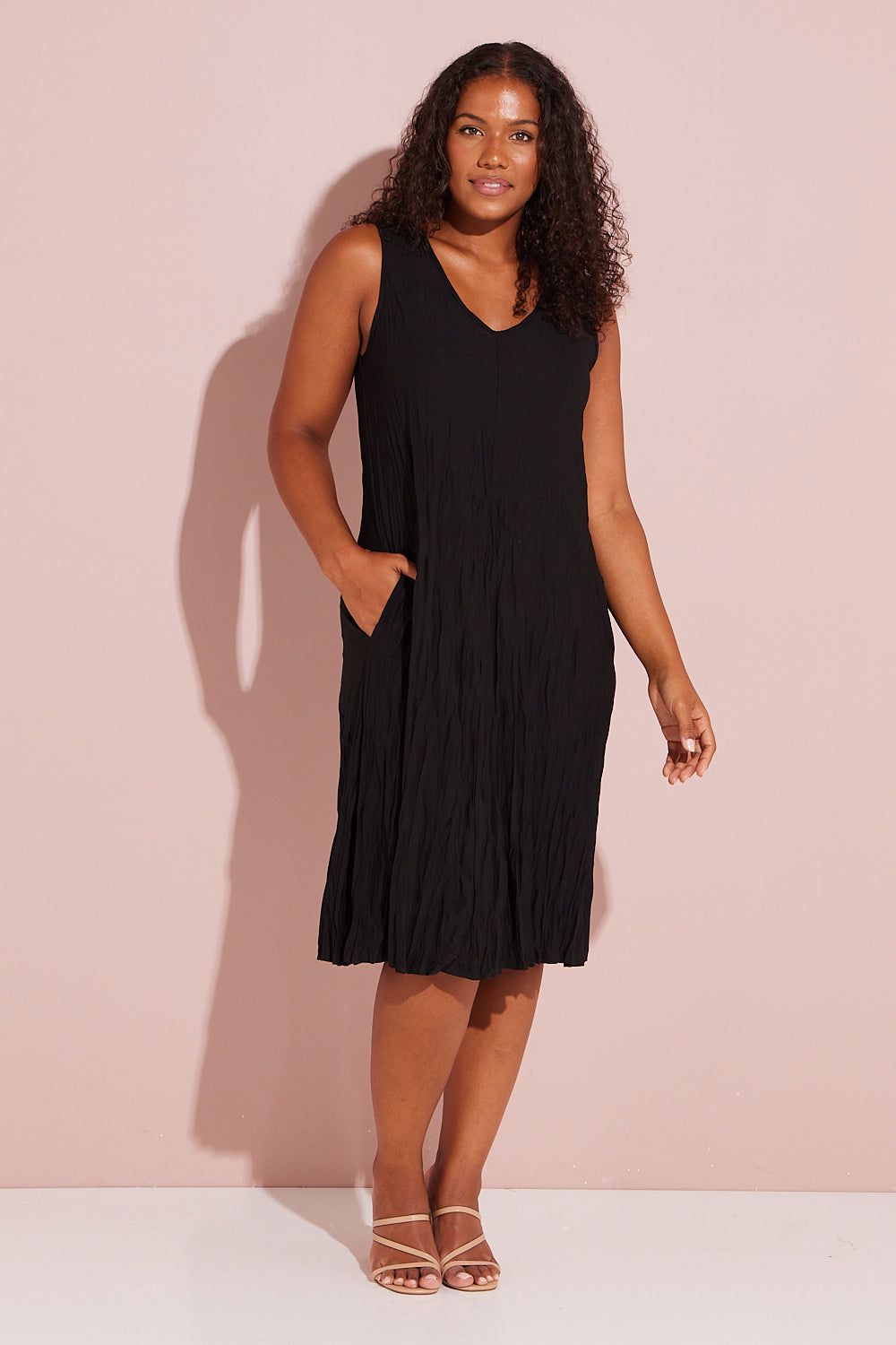 Black shift dress size 22 sale