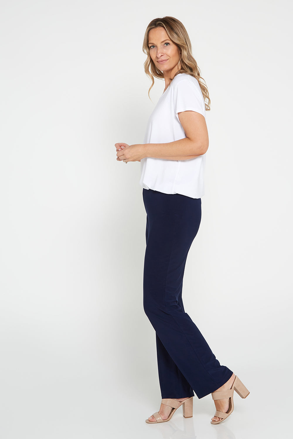 Pinewood Everyday Travel Ancle Trousers Women | GetCamping.eu