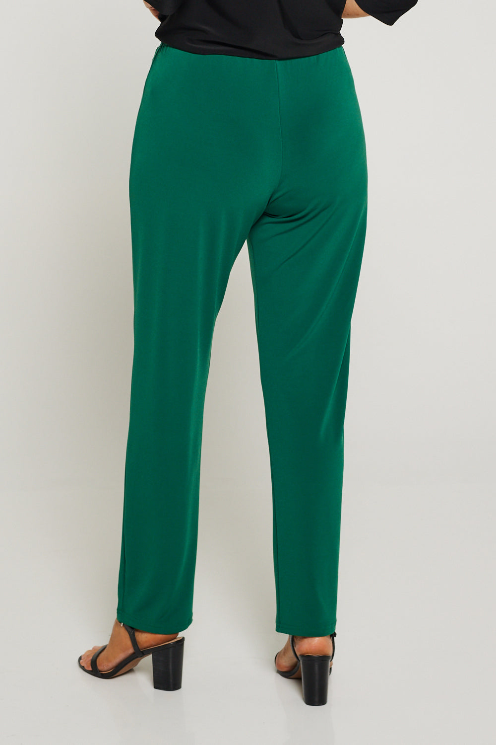 MARK TROUSERS 33 Forest Green L32 Slim Fit  M2 Boutiques