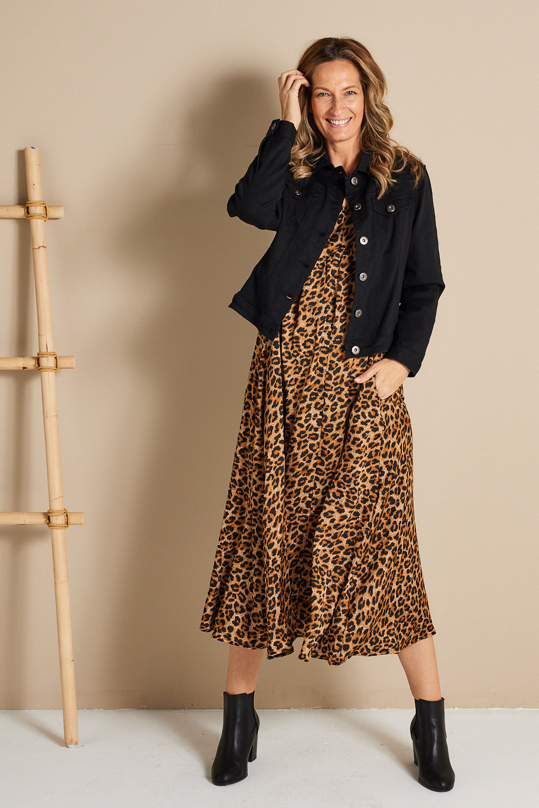 H and best sale m leopard dress